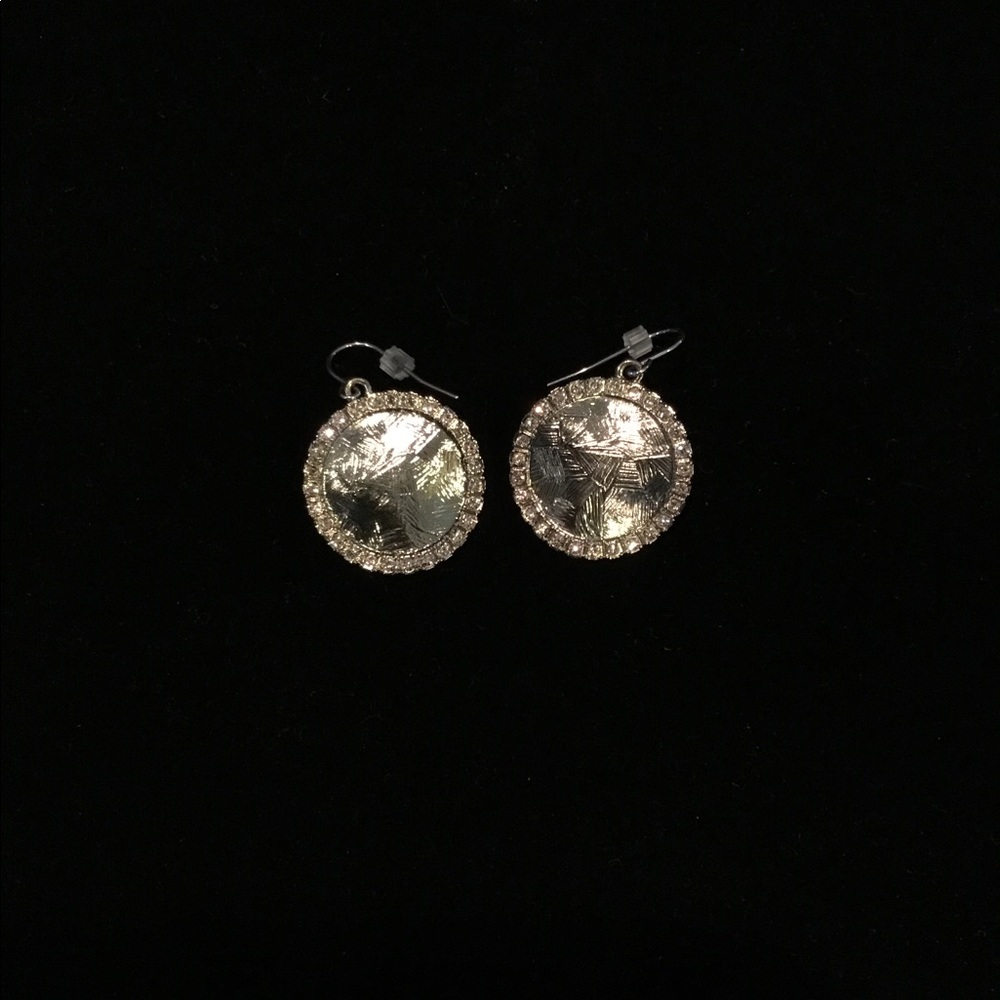 Gold earrings 1 inch round